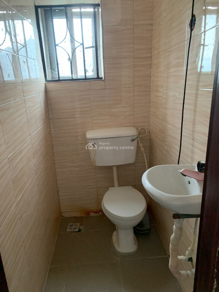 Sharp 2 Bedrooms, Upstairs with Pop Finishing, Prepaid Meter, Abijo Gra, Ajah, Lagos, Flat / Apartment for Rent