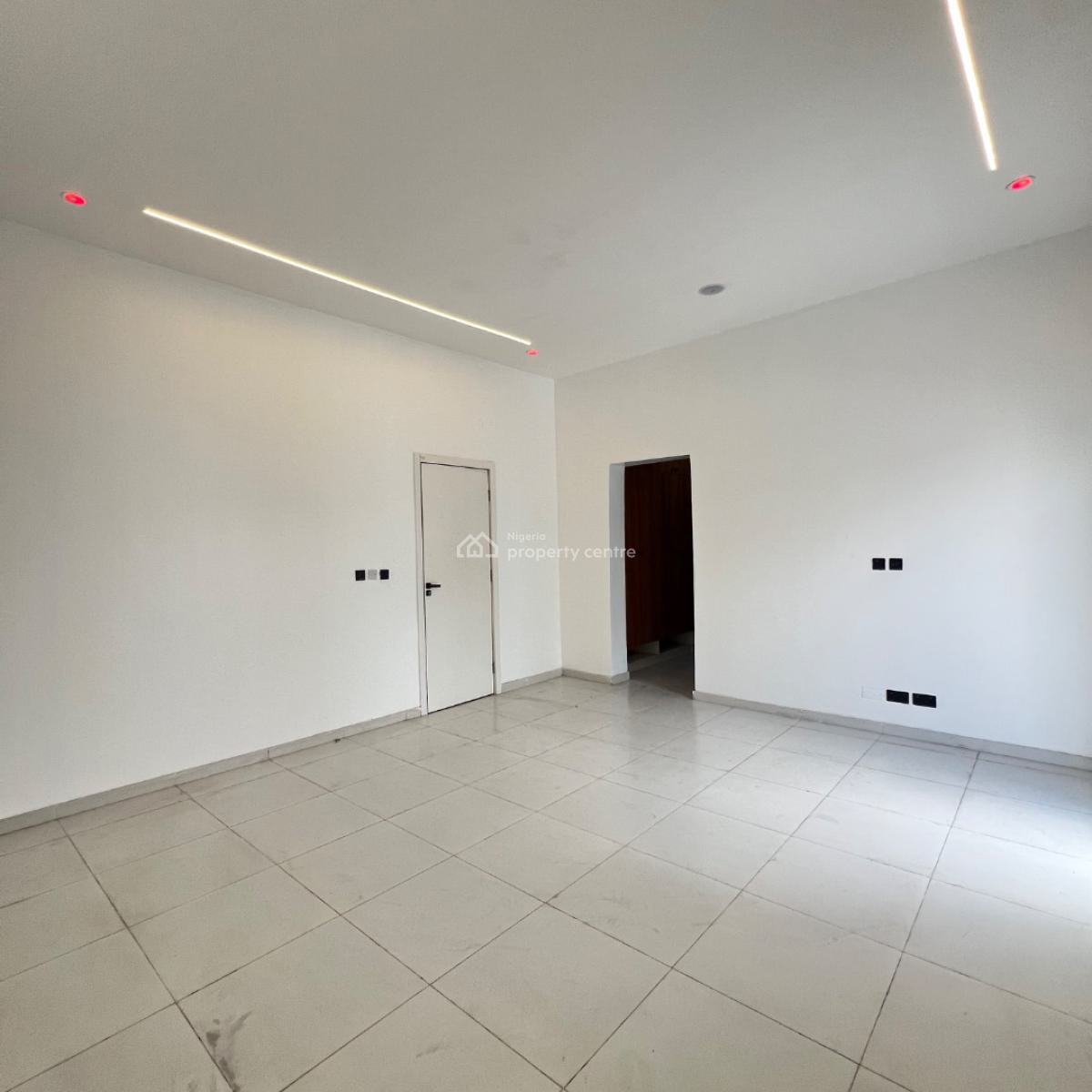 5 Bedrooms & Bq, Ikota, Lekki, Lagos, Detached Duplex for Sale