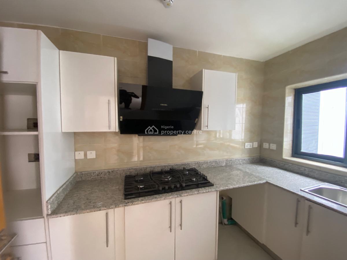 Luxury 2 Bedroom Apartment, Ikeja, Lagos, Flat / Apartment for Sale