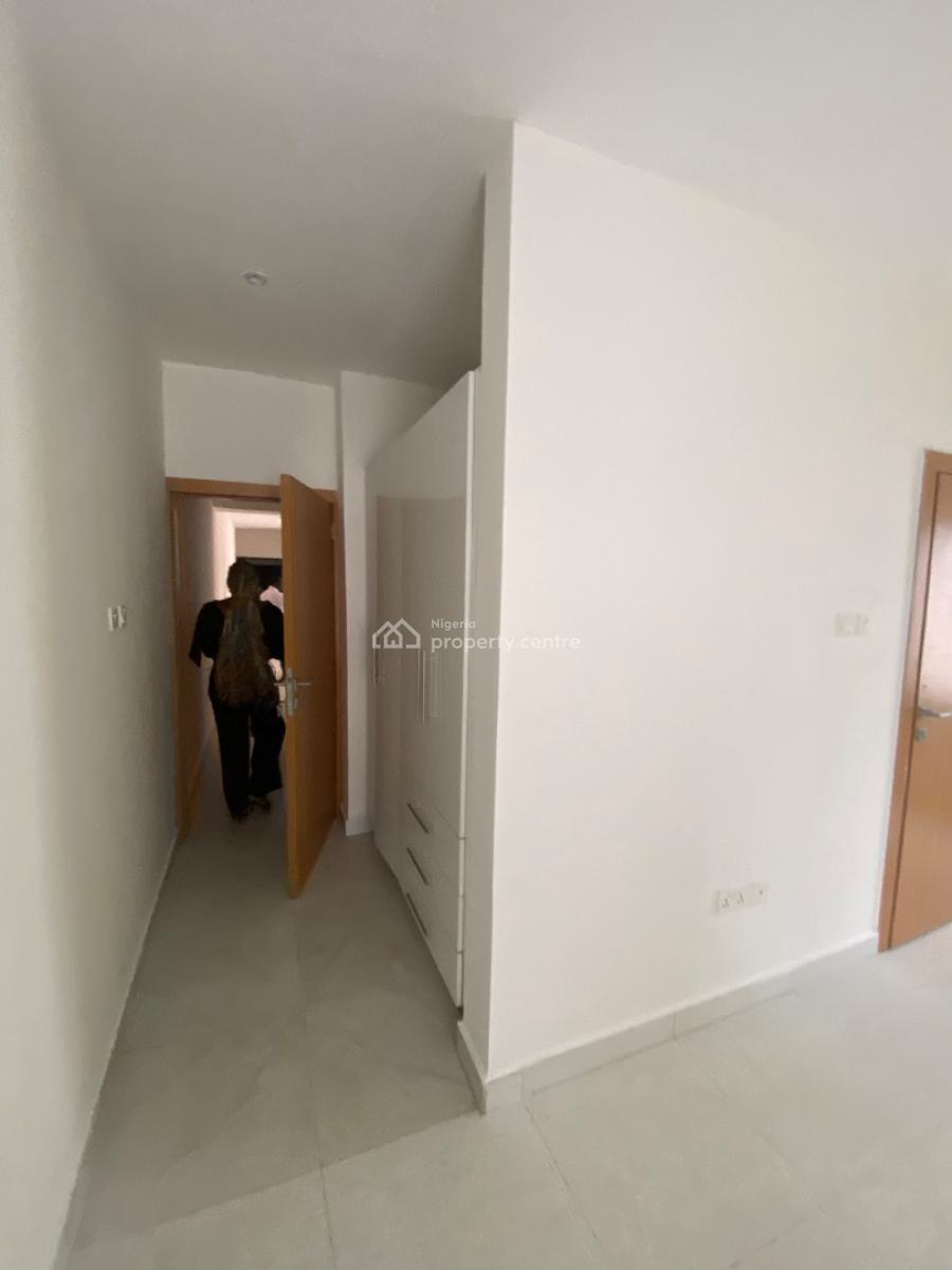 Luxury 2 Bedroom Apartment, Ikeja, Lagos, Flat / Apartment for Sale