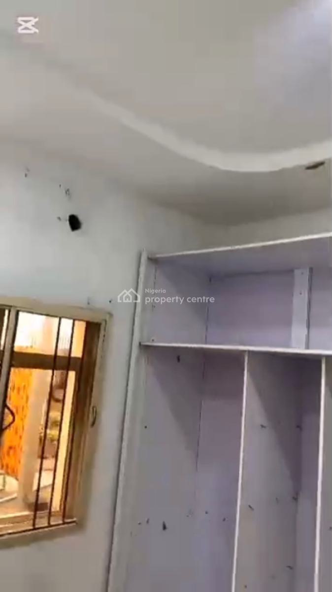 Self Contain, Off Bourdillon, Ikoyi, Lagos, Self Contain (single Rooms) for Rent