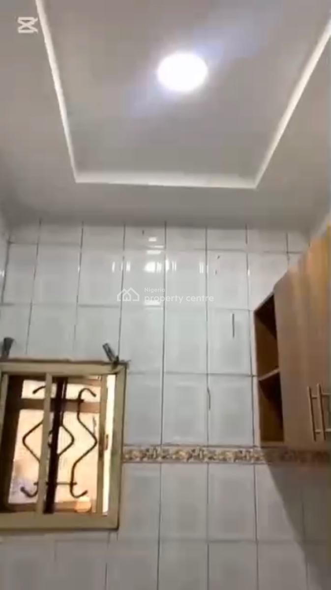 Self Contain, Off Bourdillon, Ikoyi, Lagos, Self Contain (single Rooms) for Rent