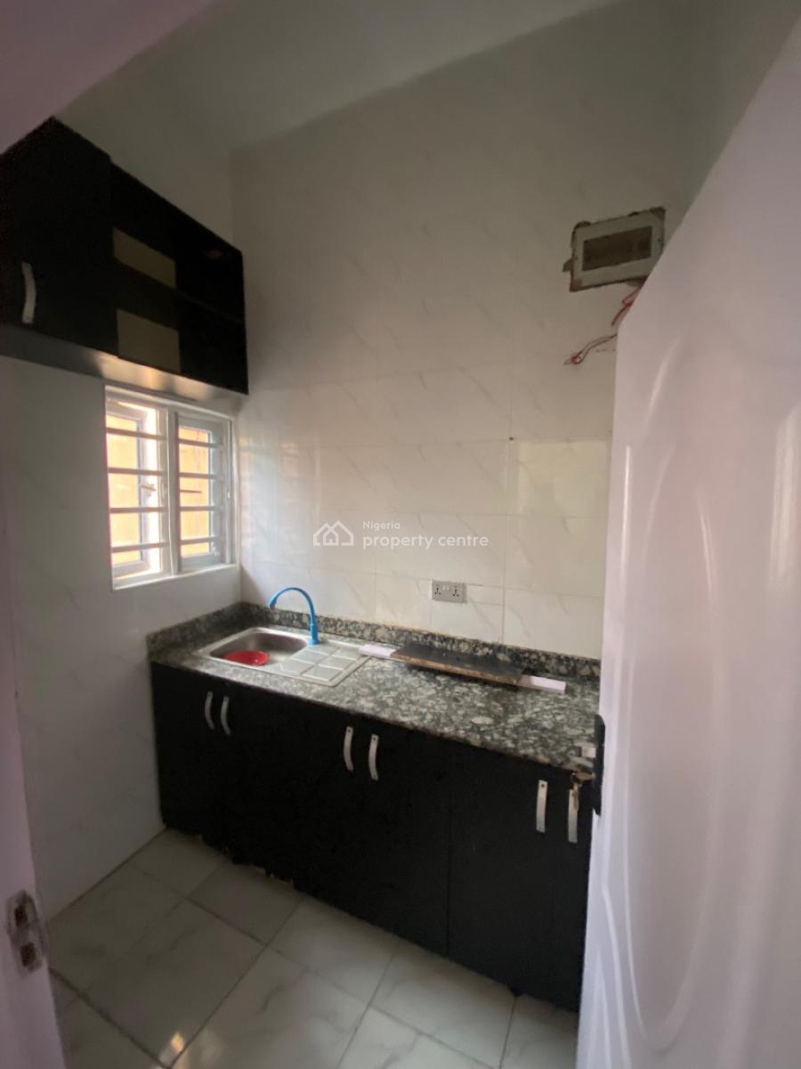 2 Bedrooms Flat, Oral Estate, Lekki Phase 2, Lekki, Lagos, Flat / Apartment for Rent