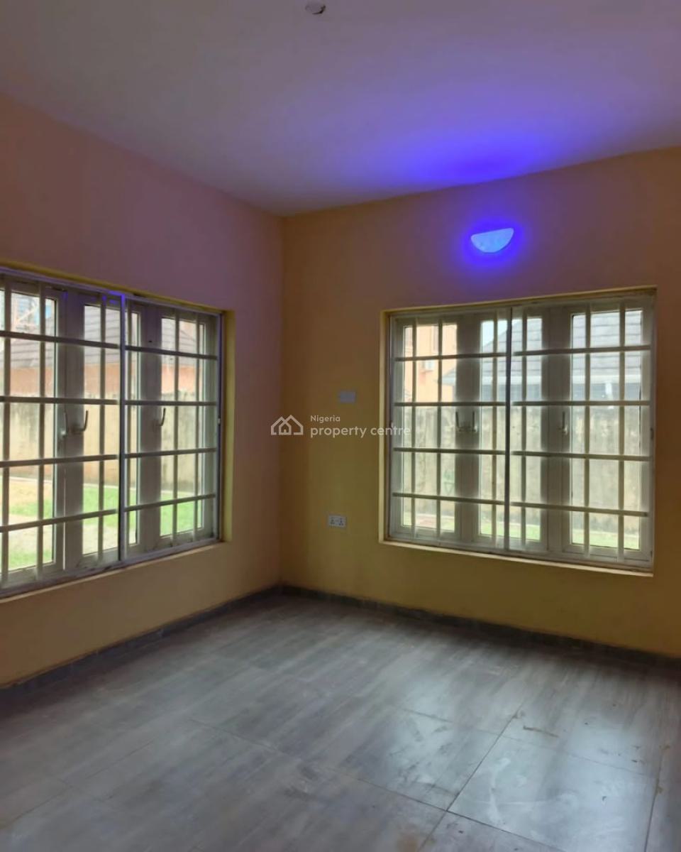 Executive 3 Bedroom Flat Apartment in Estate, Estate Ipaja, Ipaja, Lagos, Block of Flats for Sale