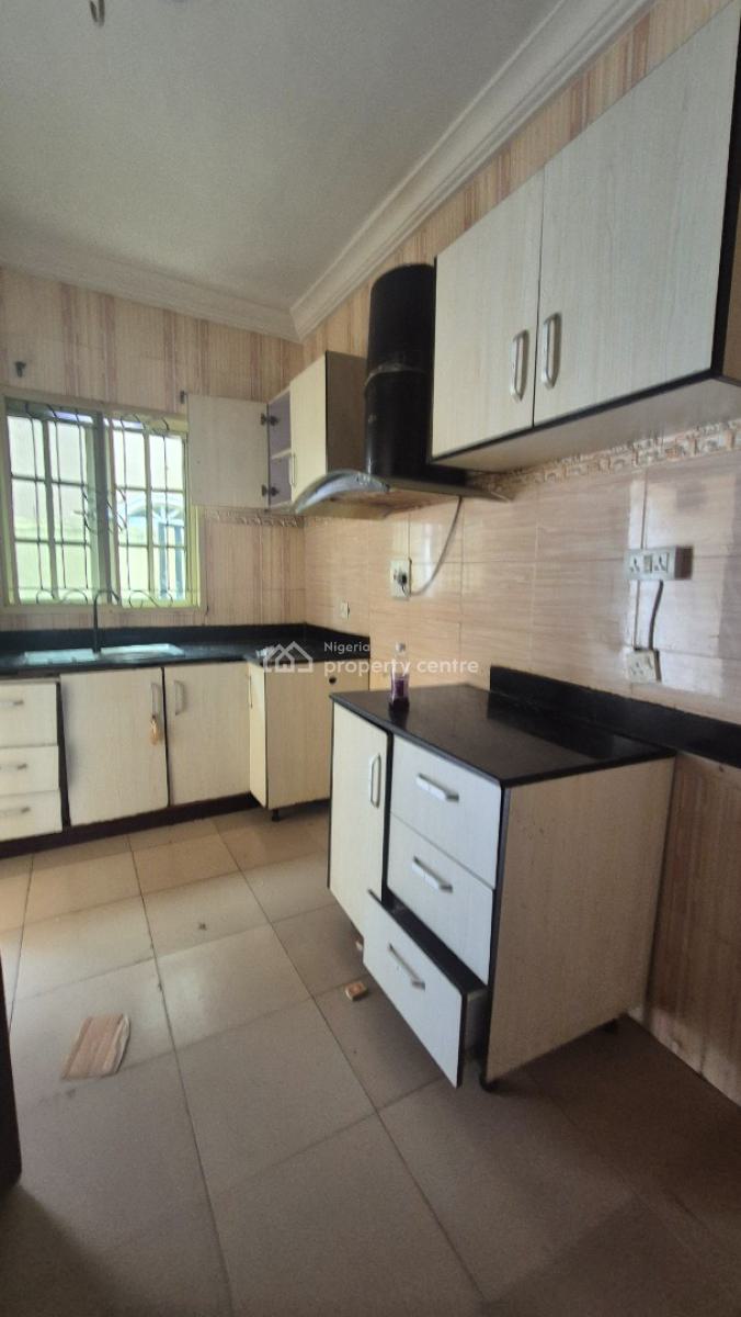 Very Nice 3 Bedroom Flat, Mellenium Estate, Gbagada, Lagos, Flat / Apartment for Rent