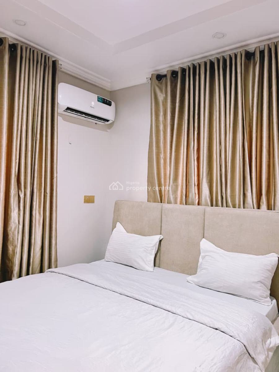 Affordable 2 Bedrooms, Ilupeju, Lagos, Flat / Apartment Short Let