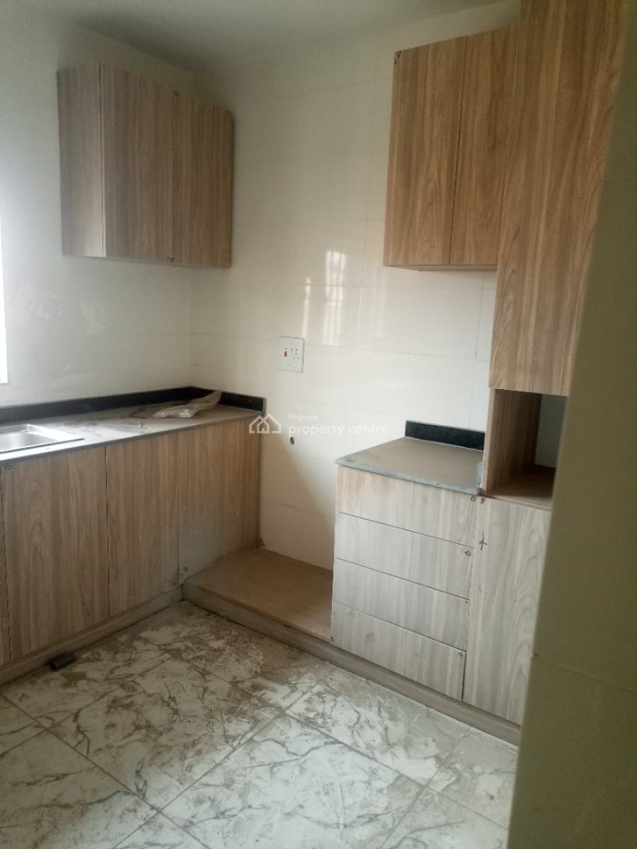 3 Bedrooms Flat (ground Floor), Area 1, By Gospel Light Redemption Church, Area 1, Garki, Abuja, Flat / Apartment for Rent