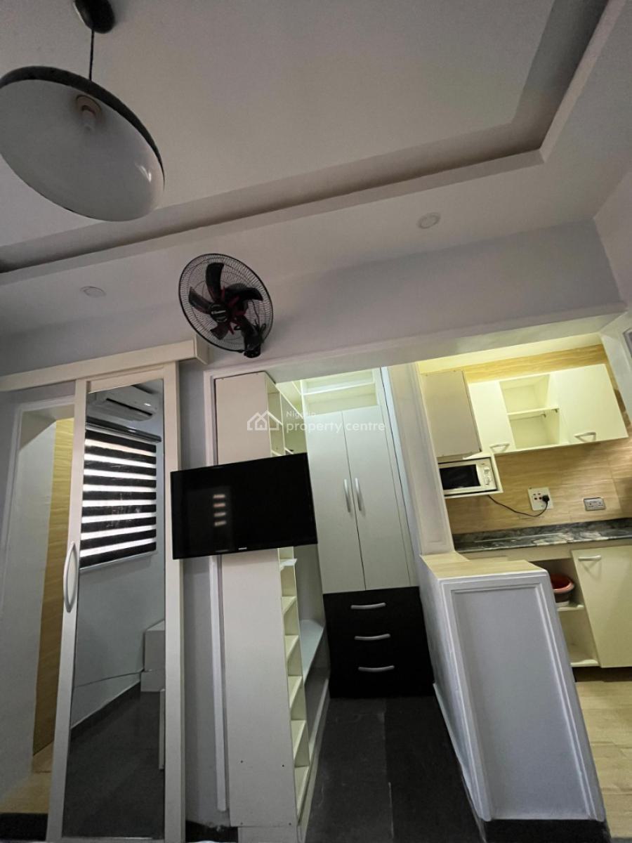 Fully Furnished Self Contain, House 54, 21 Road, Off 2nd Avenue, Gwarinpa, Abuja, Self Contain (single Rooms) Short Let