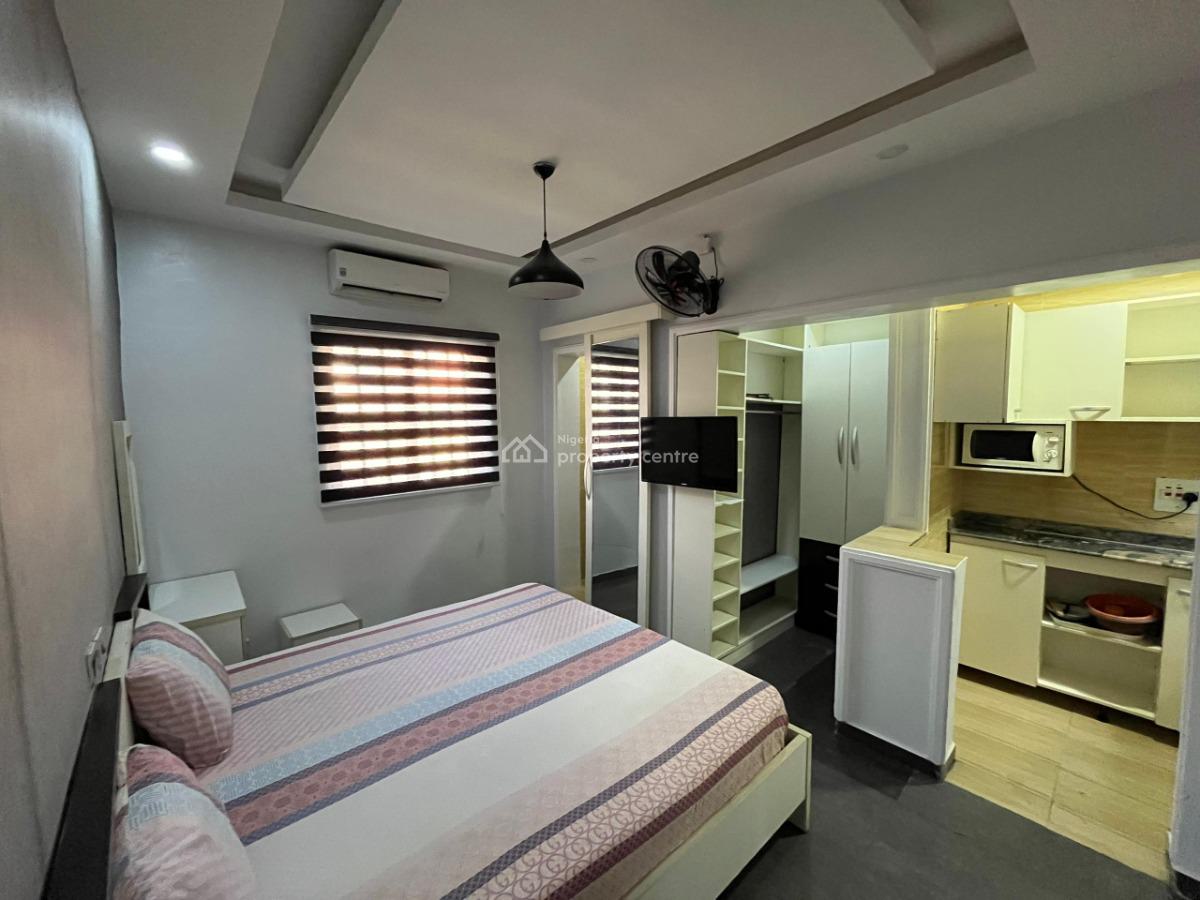 Fully Furnished Self Contain, House 54, 21 Road, Off 2nd Avenue, Gwarinpa, Abuja, Self Contain (single Rooms) Short Let