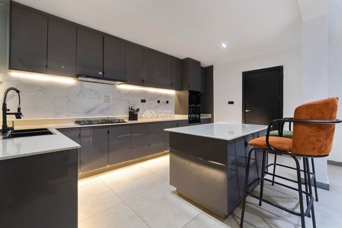 Luxury Three Bedroom Duplex, Lekki Phase 1, Lekki, Lagos, Flat / Apartment for Rent