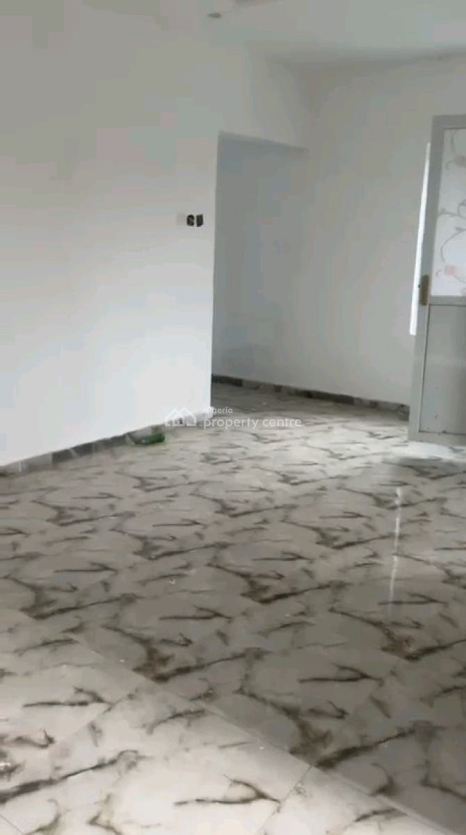 Well  Finished 2 Bedroom Flat All Room Ensuit+guest Toilet, Off Aborishade Road, Lawanson, Surulere, Lagos, Flat / Apartment for Rent
