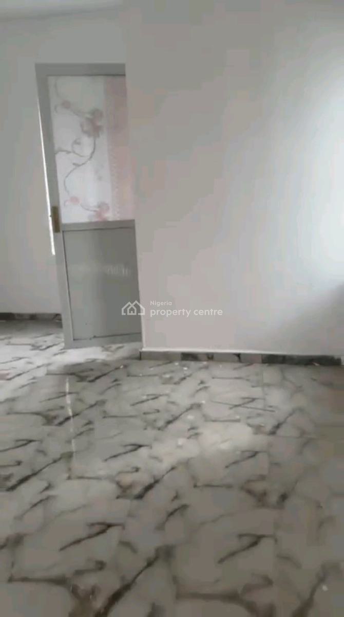 Well  Finished 2 Bedroom Flat All Room Ensuit+guest Toilet, Off Aborishade Road, Lawanson, Surulere, Lagos, Flat / Apartment for Rent