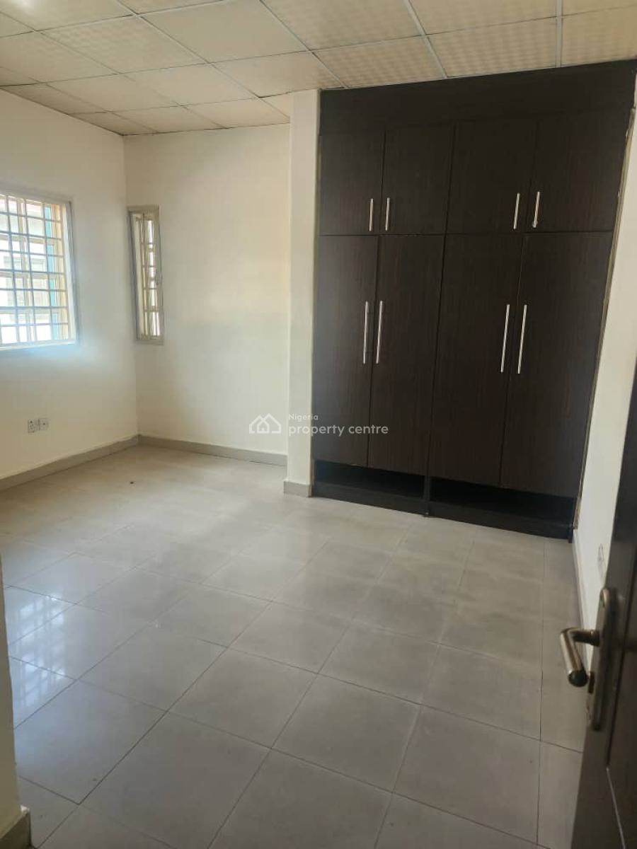 3 Rooms Office Space, Lekki Phase 1, Lekki, Lagos, Office Space for Rent