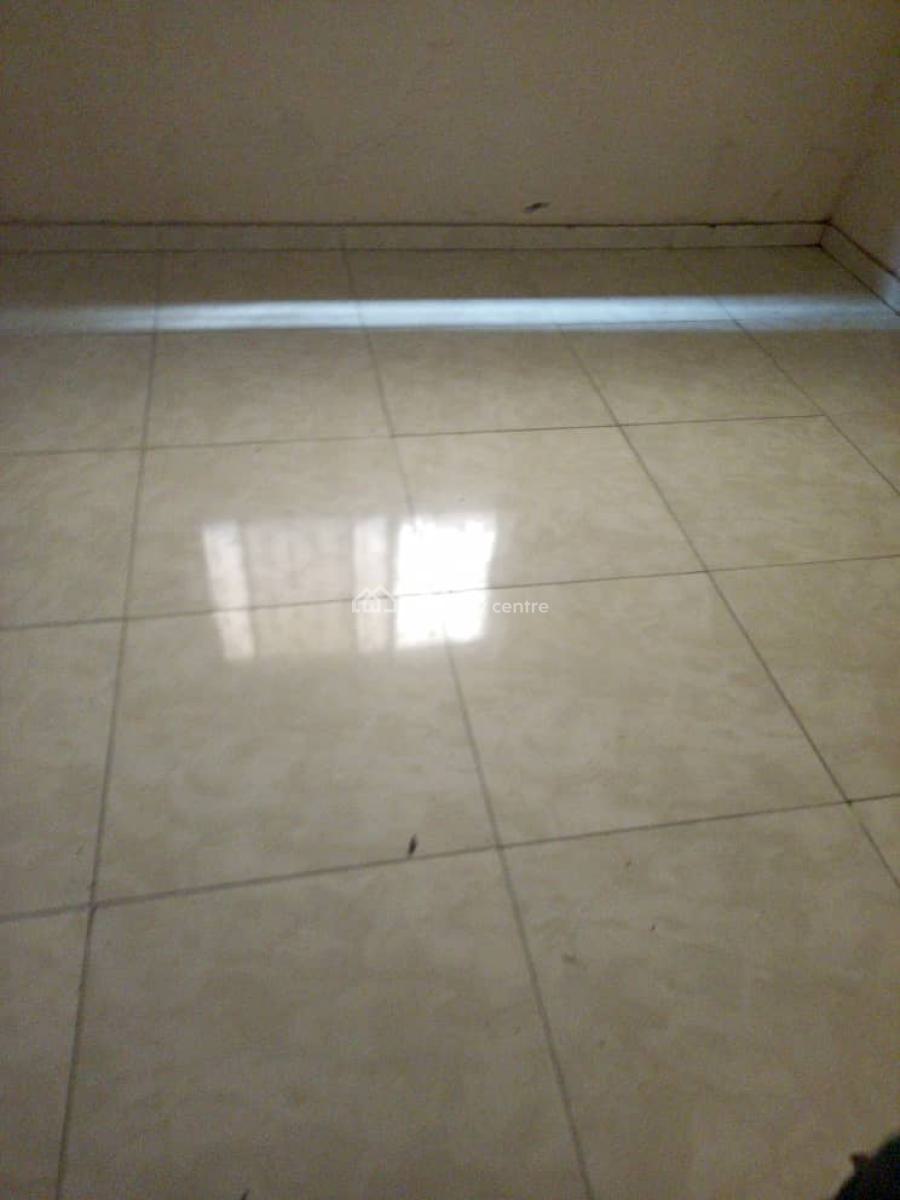 Sweet Clean Self, Surulere, Lagos, Self Contain (single Rooms) for Rent