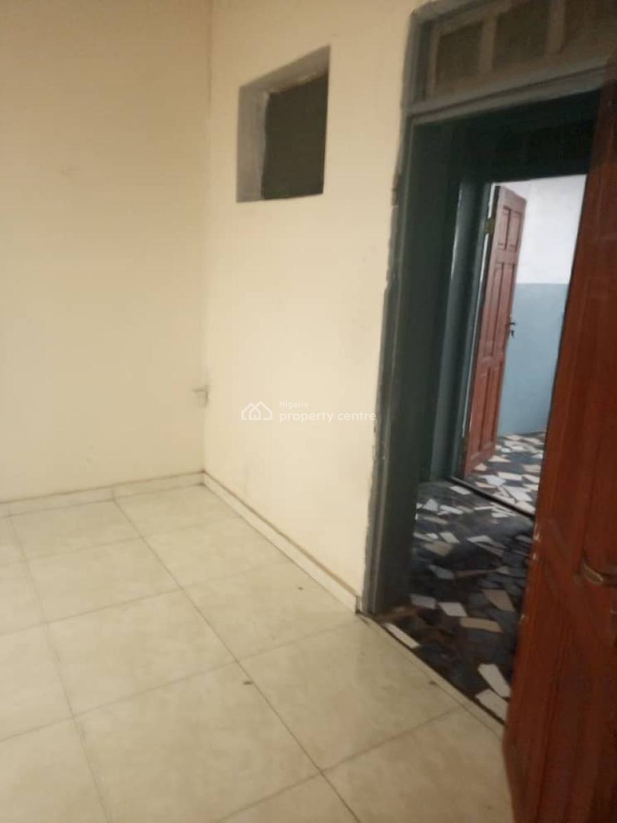 Sweet Clean Self, Surulere, Lagos, Self Contain (single Rooms) for Rent