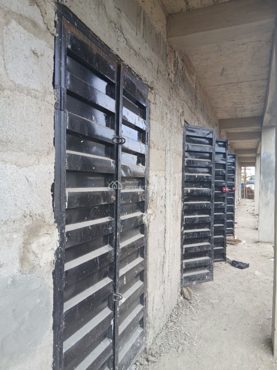 New Fine Market Shop, Yaba, Lagos, Shop for Rent