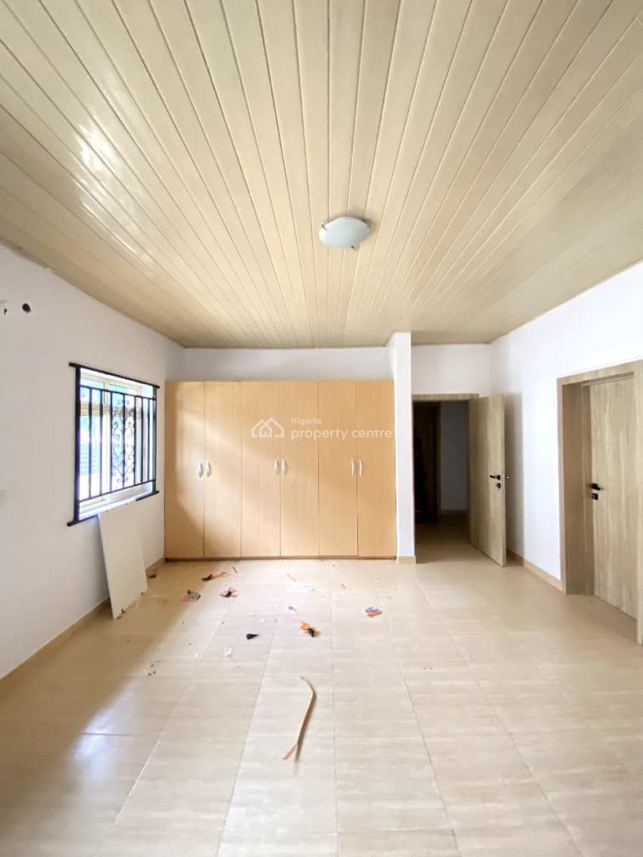 3 Bedrooms Apartment in a Secure Environment, Ikota, Lekki, Lagos, Flat / Apartment for Rent