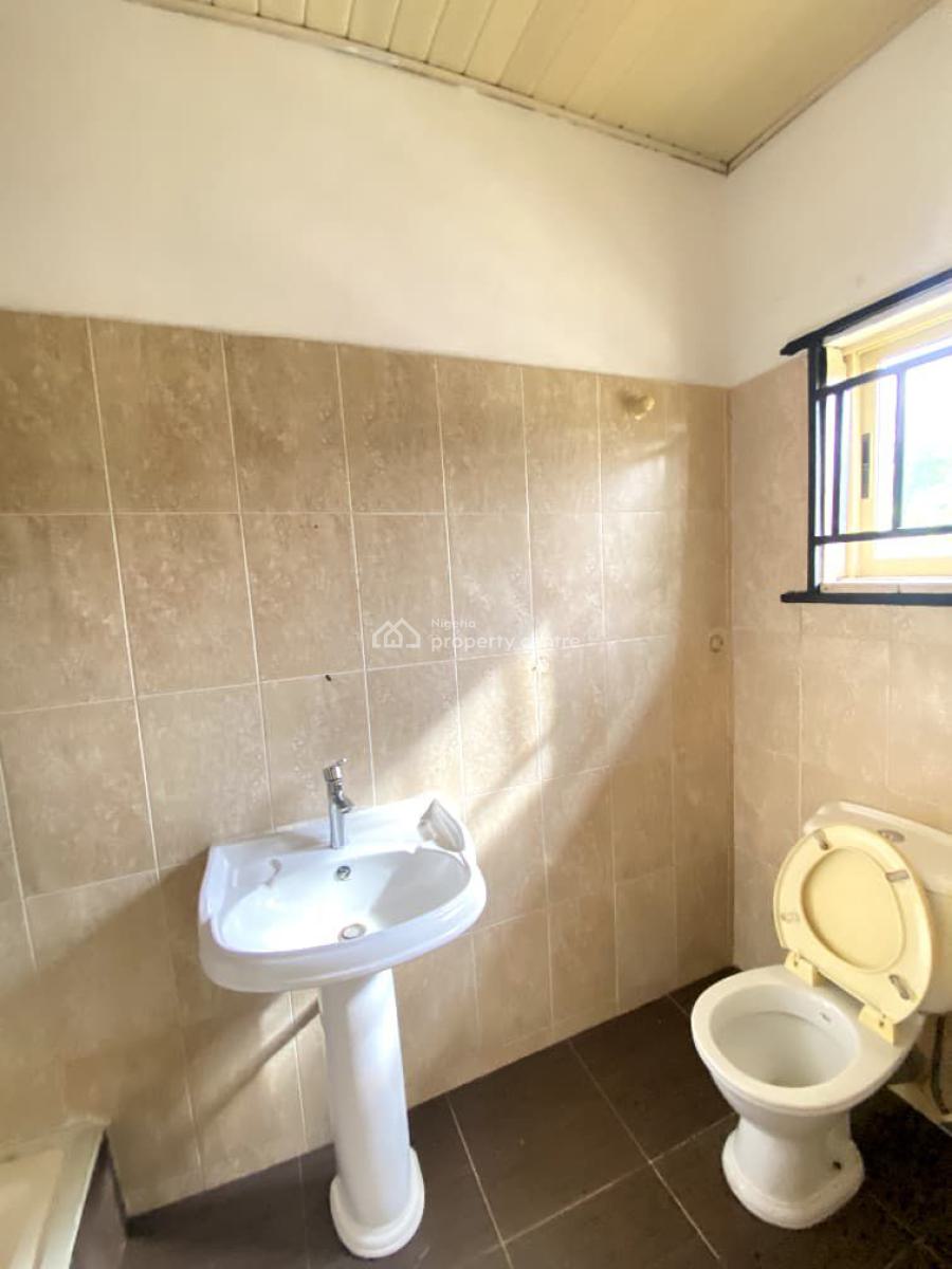 3 Bedrooms Apartment in a Secure Environment, Ikota, Lekki, Lagos, Flat / Apartment for Rent