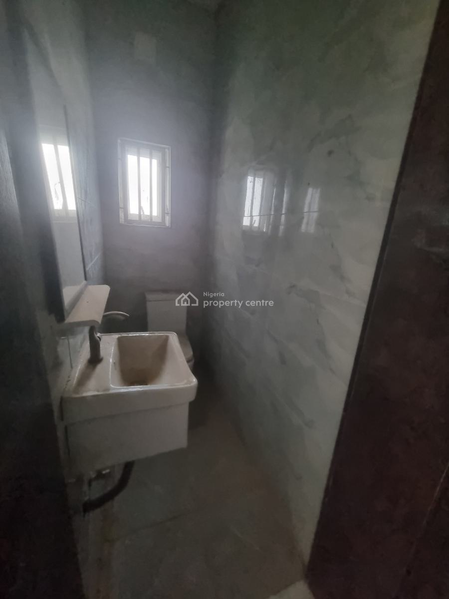 Standard 5 Bedrooms Terraced Duplex, Guzape District, Abuja, Terraced Duplex for Rent
