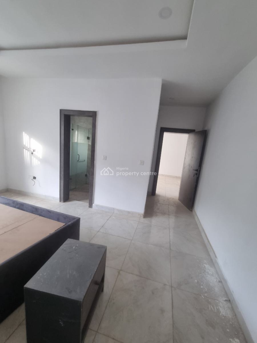 Standard 5 Bedrooms Terraced Duplex, Guzape District, Abuja, Terraced Duplex for Rent