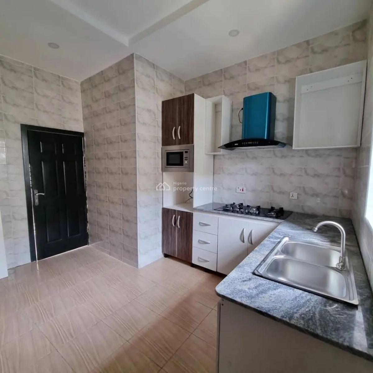 Newly Built 4 Bedrooms Terraced Duplex on Two Floors with Bq, Ologolo, Lekki, Lagos, Terraced Duplex for Rent