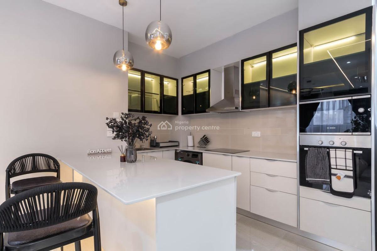 Luxury 2 Bedroom Waterfront Apartment, Lekki Phase 1, Lekki, Lagos, Flat / Apartment Short Let