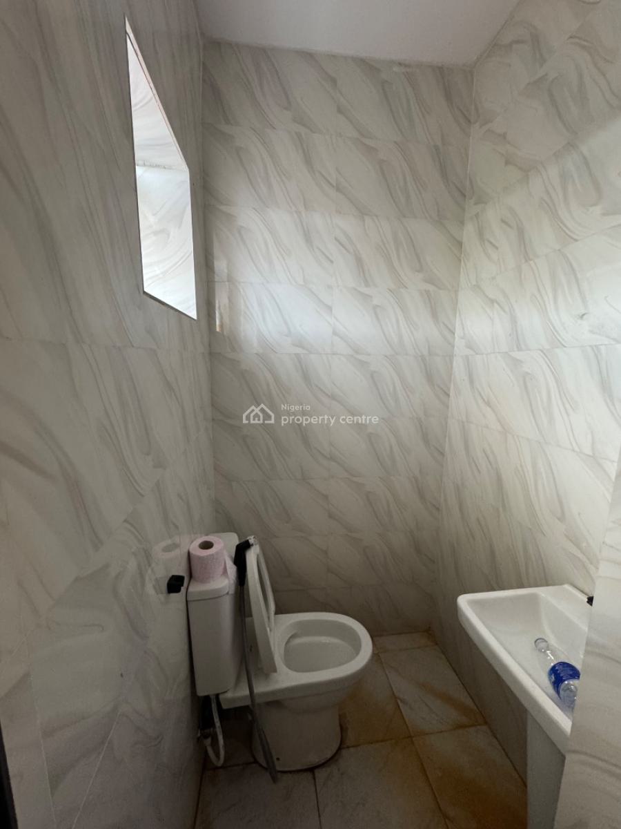 Spacious Shop, Abraham Adesanya, Ajah, Lagos, Office Space for Rent