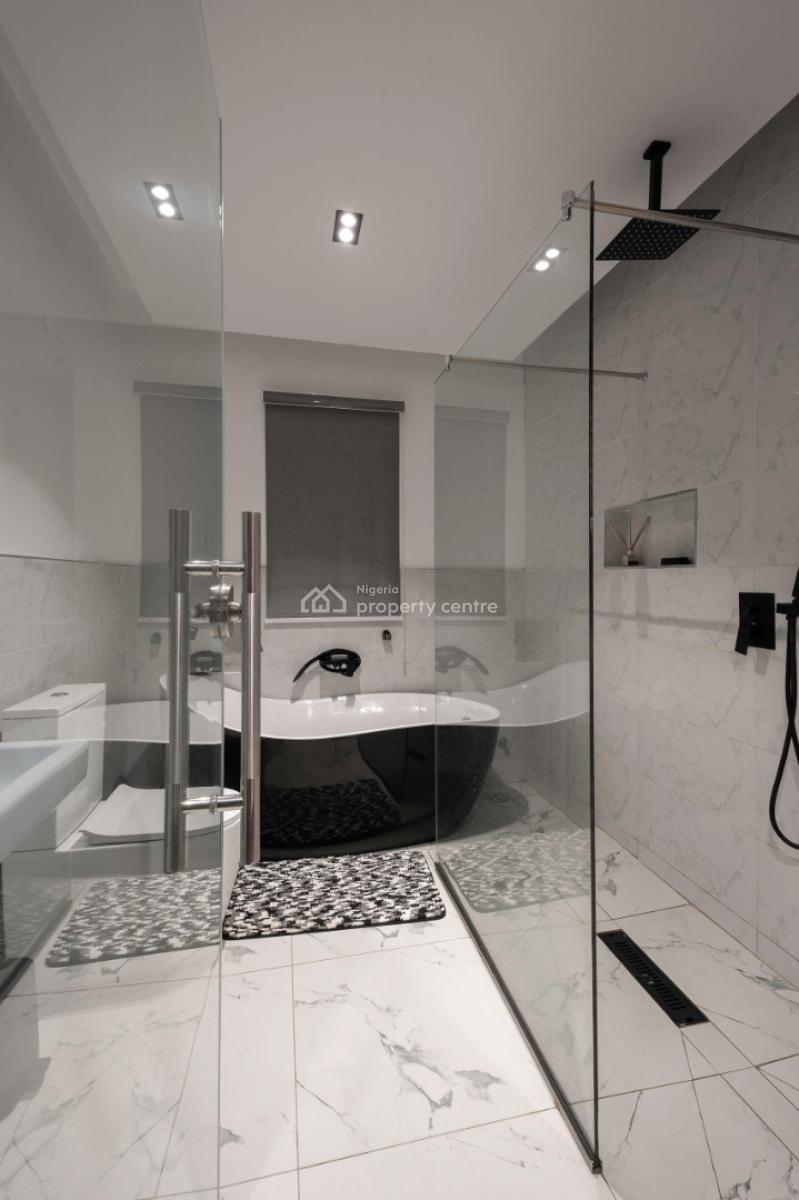 2 Bedroom Maisonnette with Pool, Bathtub and Ps5, Lekki Phase 1, Lekki, Lagos, Flat / Apartment Short Let