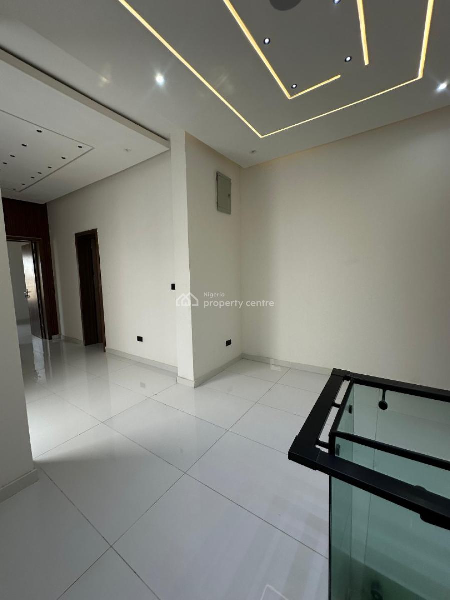 Contemporary 5 Bedroom Fully Detached Duplex with Bq, Pool & Inverter, Lekki, Lagos, Detached Duplex for Sale