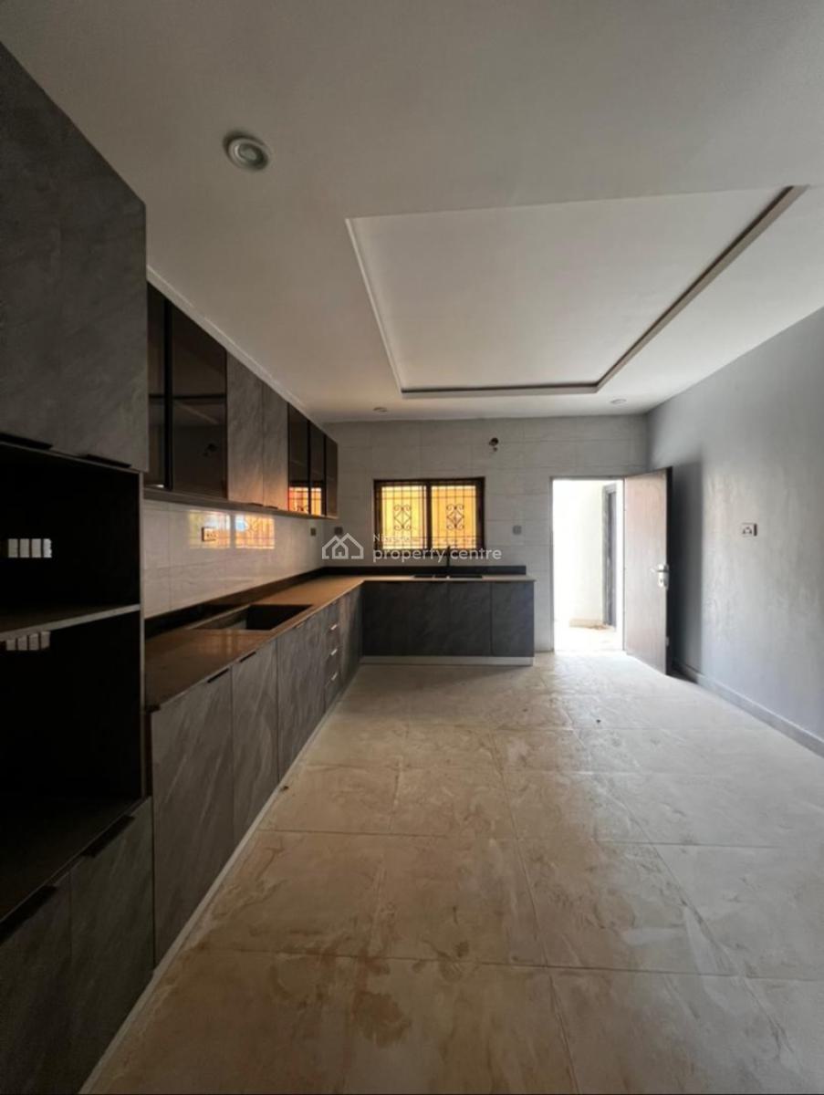 5 Bedroom Townhouse with Bq, Mabushi, Abuja, Terraced Duplex for Rent