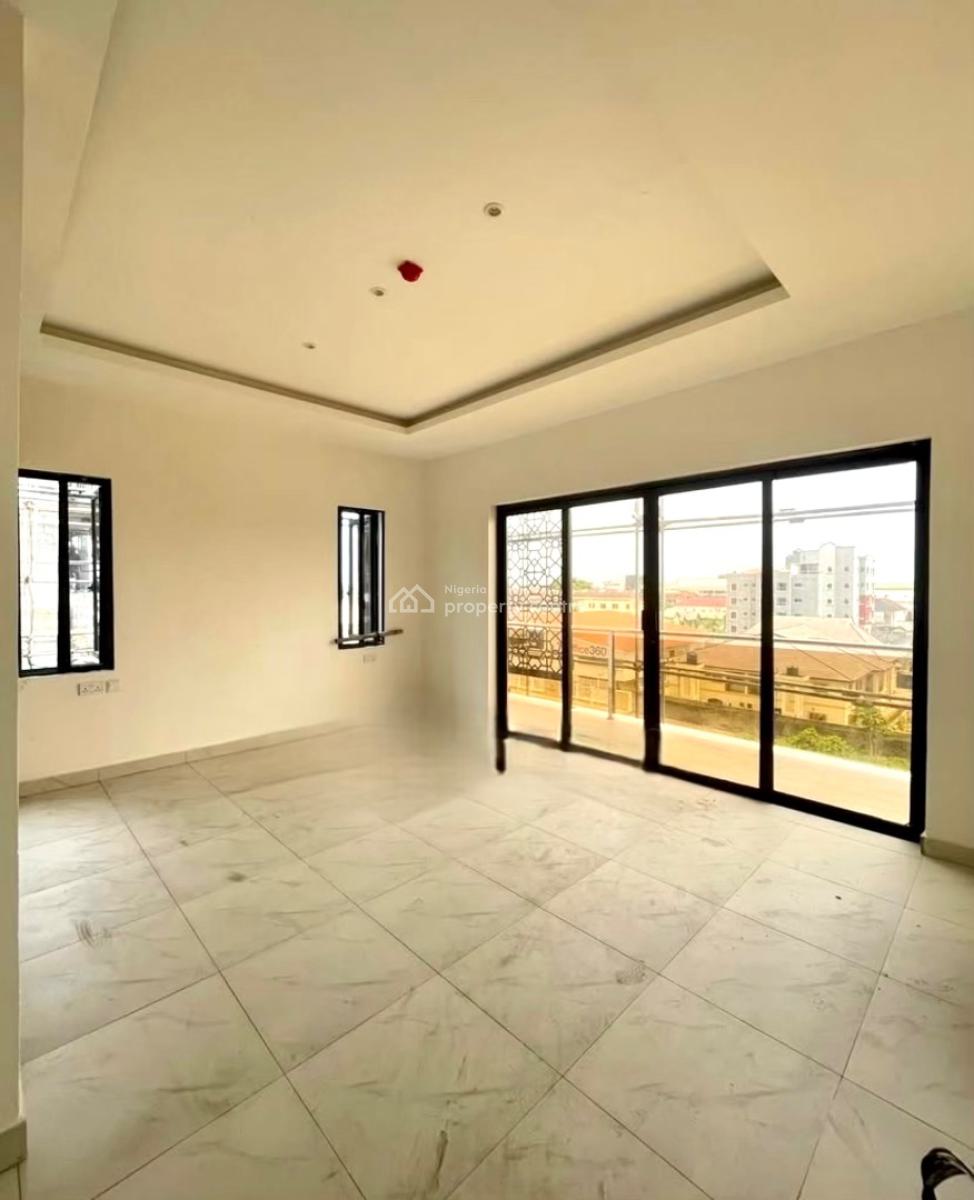 Luxury 2 Bedroom Apartment with Elevator, Lekki Phase 1, Lekki, Lagos, Flat / Apartment for Rent