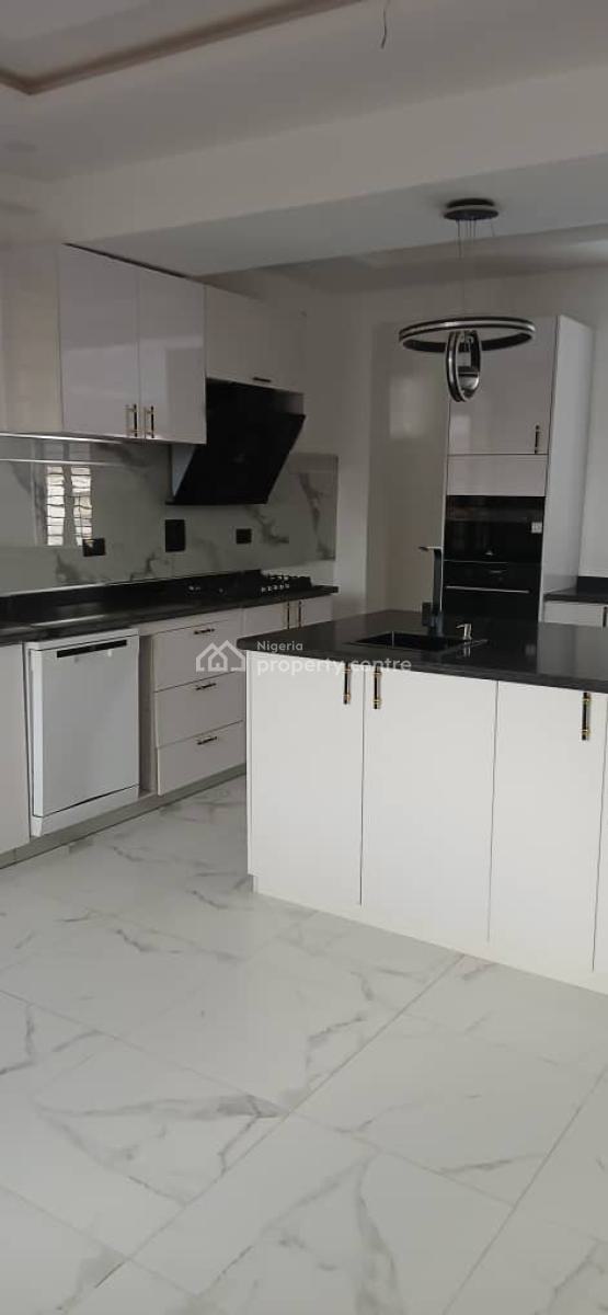 5 Bedrooms Fully Detached House with Bq, Omole Phase 1, Ikeja, Lagos, Detached Duplex for Sale