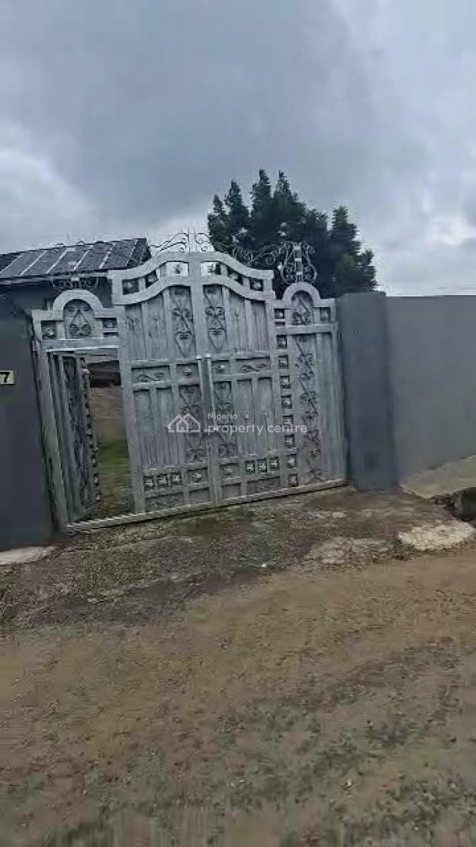3 Bedroom Bungalow, Phase 1 Gra, Oko-oba, Agege, Lagos, Detached Bungalow for Sale