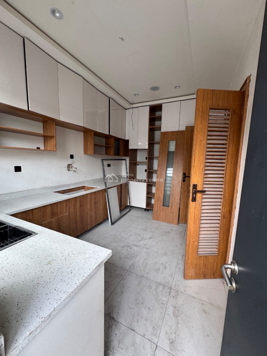 Spacious 5 Bedroom Terrace Duplex with Bq, Ikate, Lekki, Lagos, Terraced Duplex for Sale