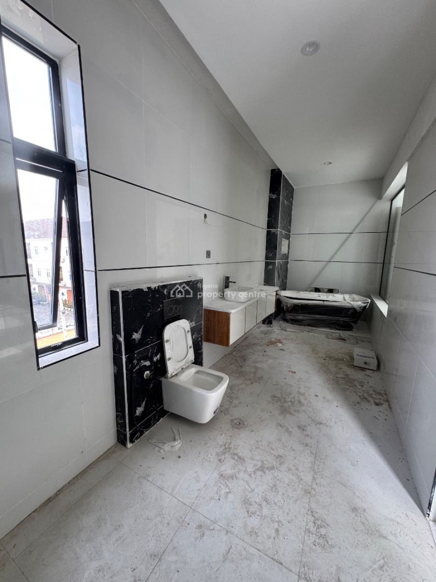 Spacious 5 Bedroom Terrace Duplex with Bq, Ikate, Lekki, Lagos, Terraced Duplex for Sale