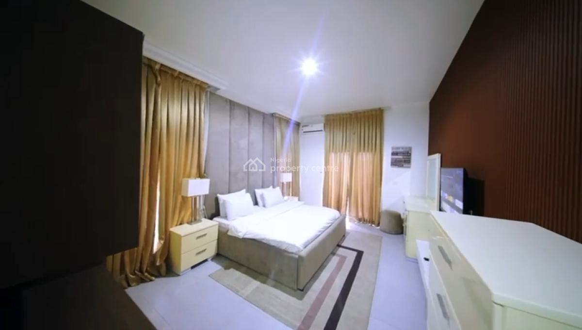 Service 1 Bedroom Apartment, Oniru, Victoria Island (vi), Lagos, Mini Flat (room and Parlour) for Sale
