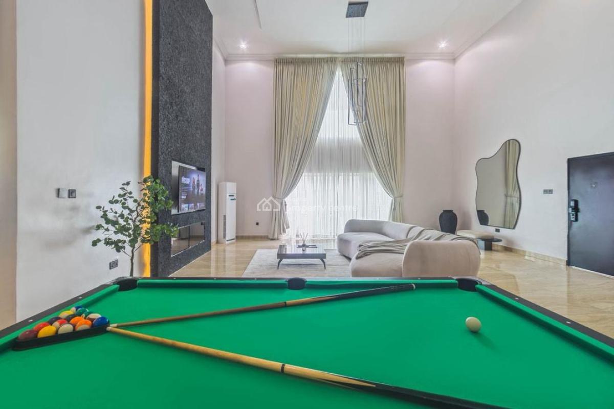 a Tasteful Furnished Apartment with All Important Amenities and 24 Hours Power, Lekki Phase 1, Lekki, Lagos, Flat / Apartment Short Let