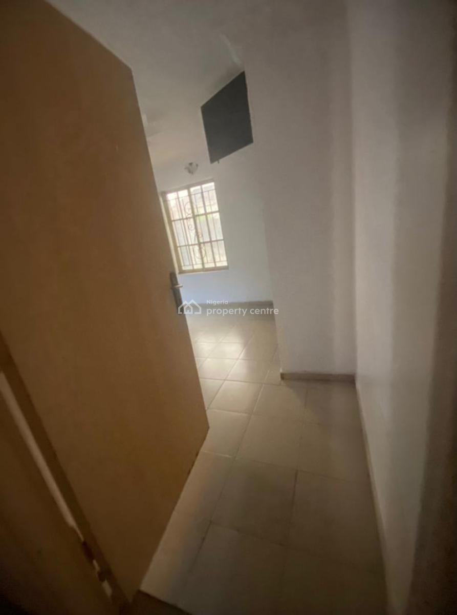 Sharp 2 Bedrooms Apartment, After Shoprite, Sangotedo, Ajah, Lagos, Flat / Apartment for Rent