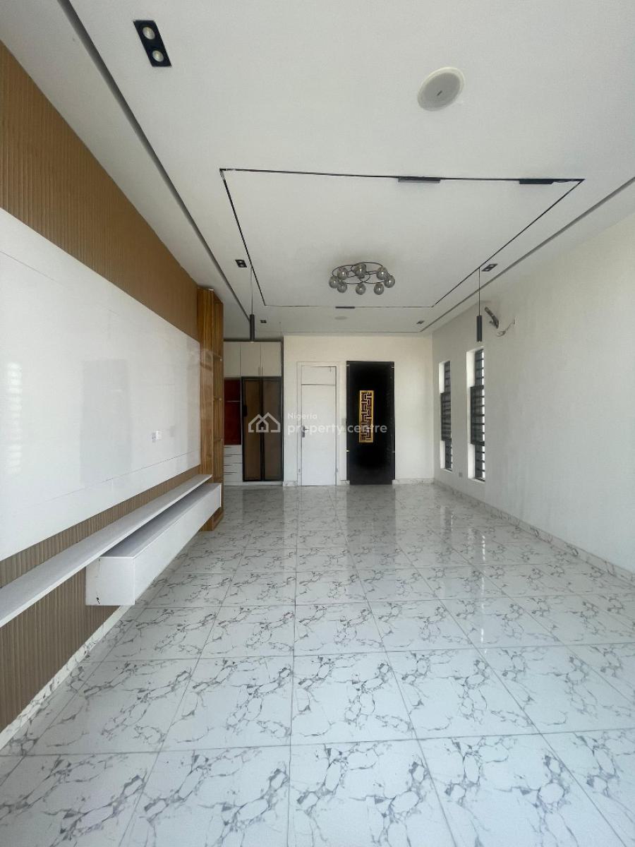 Pristine 5 Bedroom  Fully Detached with Bq and Smart Home, Smart and Automated Home with Study and Pool, Chevron Drive, Lekki, Lagos, Detached Duplex for Sale