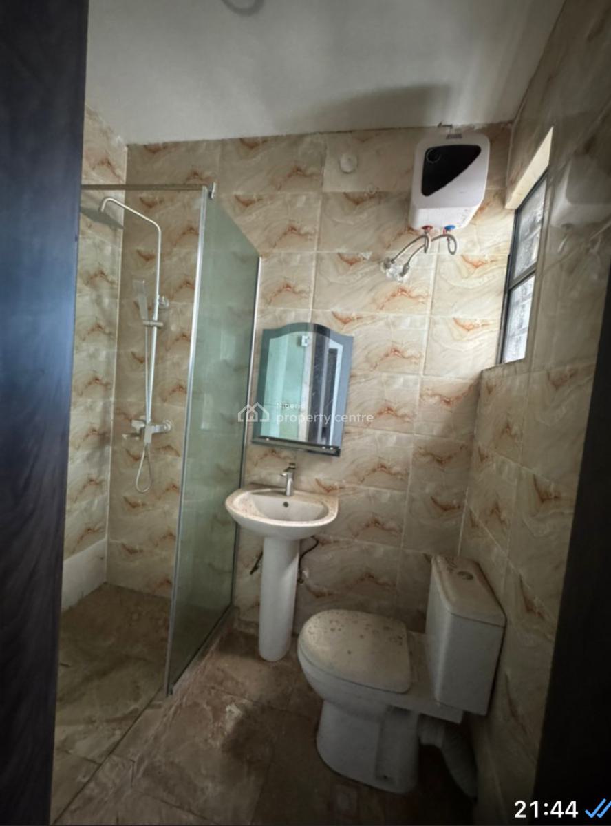 Nice Lovely 4 Bedroom Duplex Terrace with Pool Gym, Orchid Road, Lekki, Lagos, Terraced Duplex for Rent