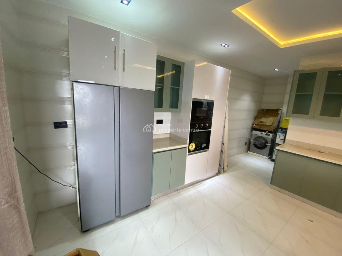Fully Furnished Luxurious 4 Bedroom Maisonette Available, Lekki Phase 1, Lekki, Lagos, House for Rent