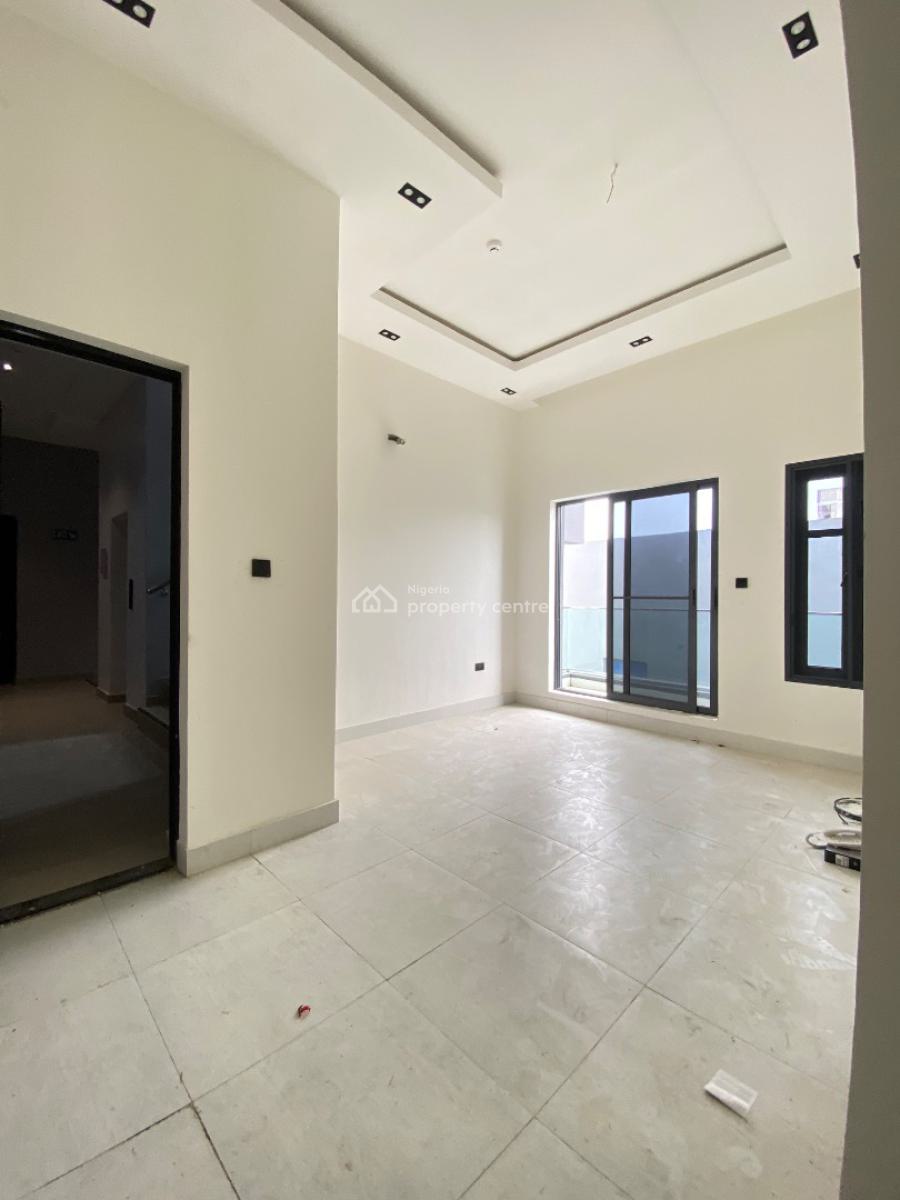 2 Bedroom Apartment, Freedom Way, Lekki Phase 1, Lekki, Lagos, Flat / Apartment for Rent