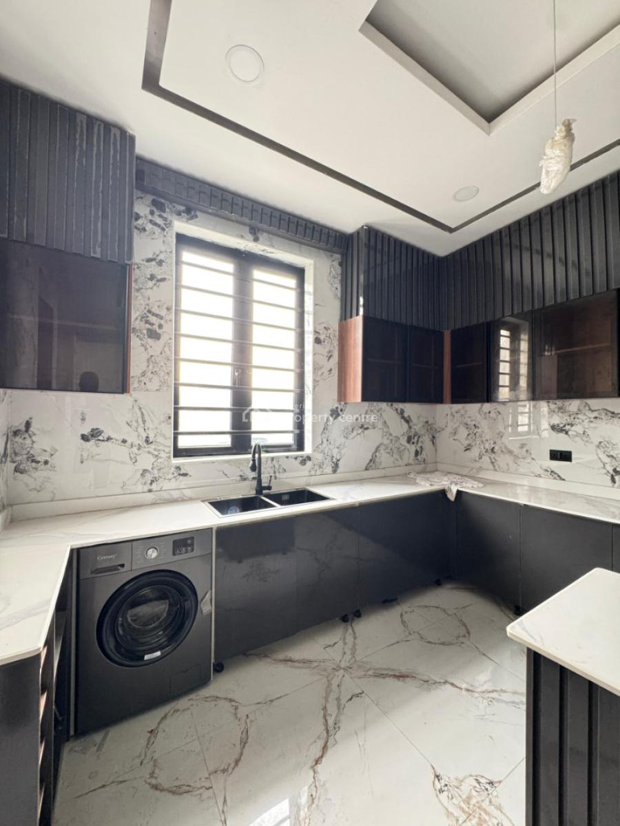 Massive 5 Bedroom Duplex with Pool and Cinema, Lekki Phase 1, Lekki, Lagos, Detached Duplex for Sale