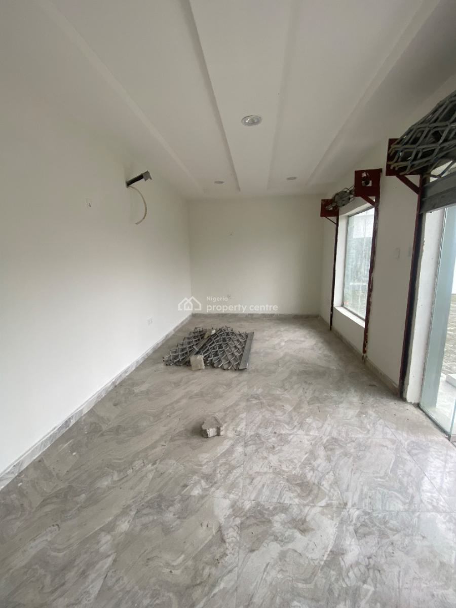 Shop Space, Lekki Gardens Opposite Abraham Adesanya, Ajah, Lagos, Plaza / Complex / Mall for Rent