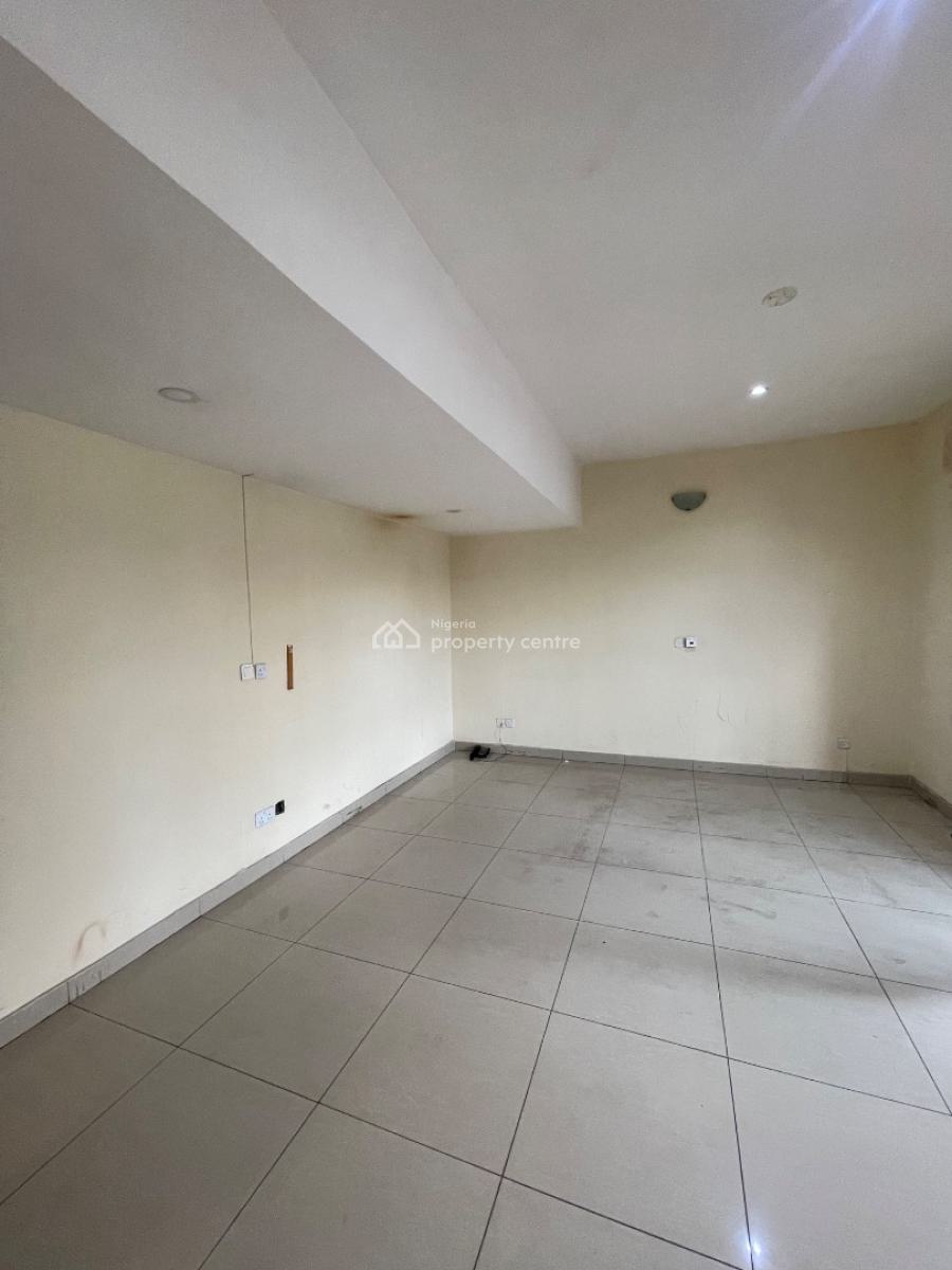 Premium 5 Bedroom Terrace +penthouse+ Swimming Pool+ Gym, Shonibare Estate, Maryland, Lagos, Terraced Duplex for Rent
