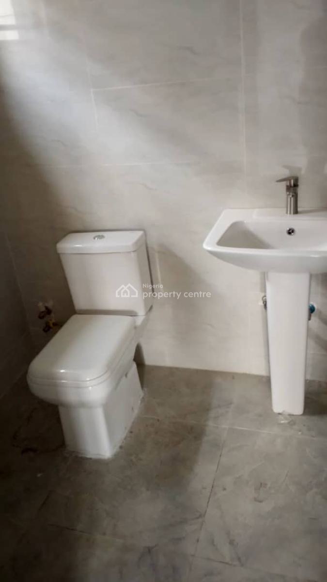 Luxury 4 Bedroom Detached Duplex with 2 Unit of Self Contain, Wumba/ Apo Primary Expressway, Apo, Abuja, Detached Duplex for Sale