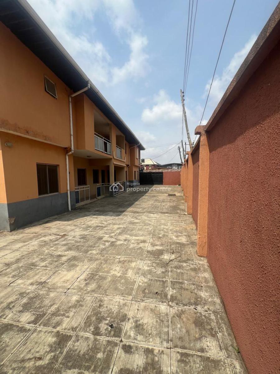 12 Bedroom Detached House + 2 Block of 3 Bedroom Flat, Egbe, Ikotun, Alimosho Lga, Lagos State, Nigeria, Alimosho, Lagos, Detached Duplex for Sale