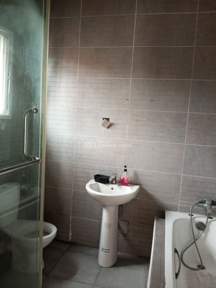 Spacious 5 Bedroom Duplex, Off Omorinre Johnson Rd, Lekki Phase 1, Lekki, Lagos, Semi-detached Duplex for Rent
