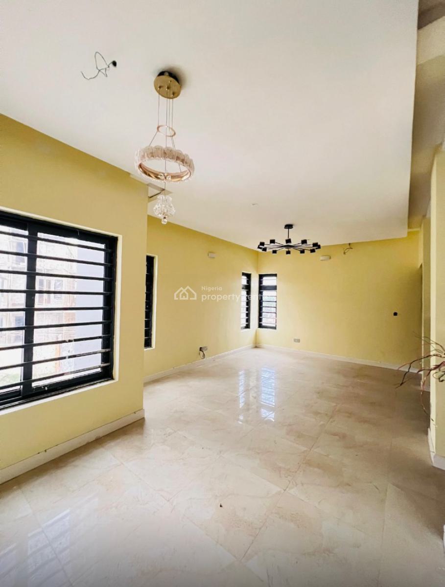 Nice 4 Bedroom Spacious Duplex in a Nice Estate, Mende Estate Maryland Ikeja, Maryland, Lagos, Semi-detached Duplex for Sale
