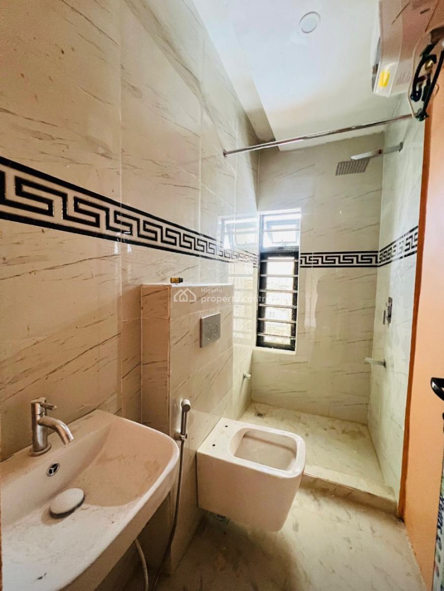 Nice 4 Bedroom Spacious Duplex in a Nice Estate, Mende Estate Maryland Ikeja, Maryland, Lagos, Semi-detached Duplex for Sale